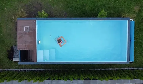 CONTÊINER PISCINA DE 40 PÉS COM JATO DE NATAÇÃO - Image 2