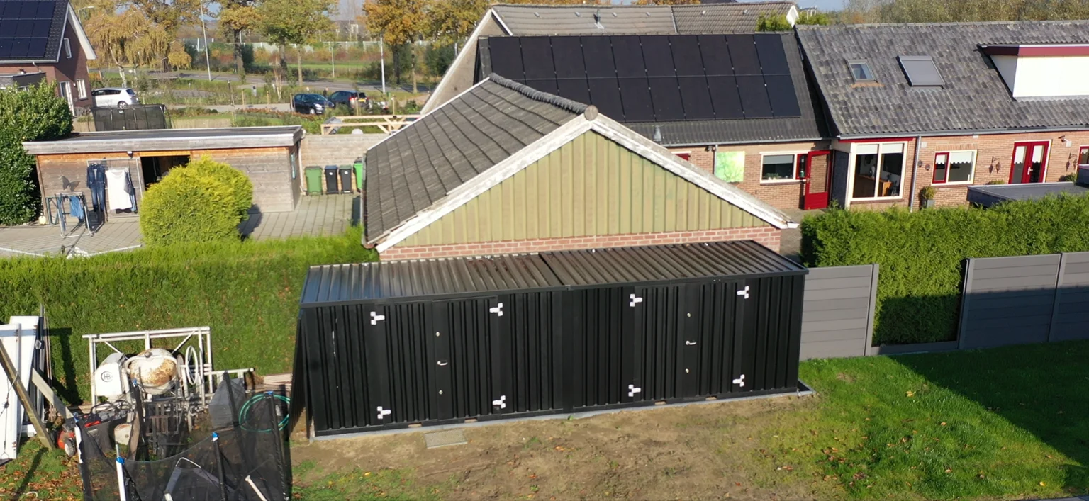 Contentor desmontável padrão 8 x 2 m – Preto RAL 9005 - Image 3