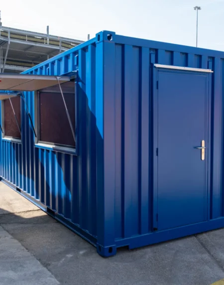 Container de 20 pés com escotilha de serviço dupla